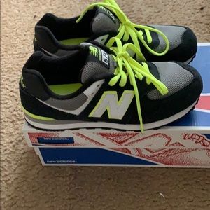 New balance sneakers never been wore.